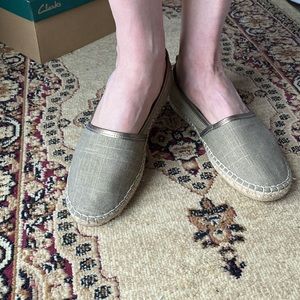 Cole Hann gold espadrilles- size 8.5